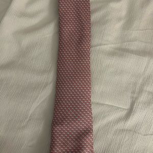 Vineyard Vine Tie